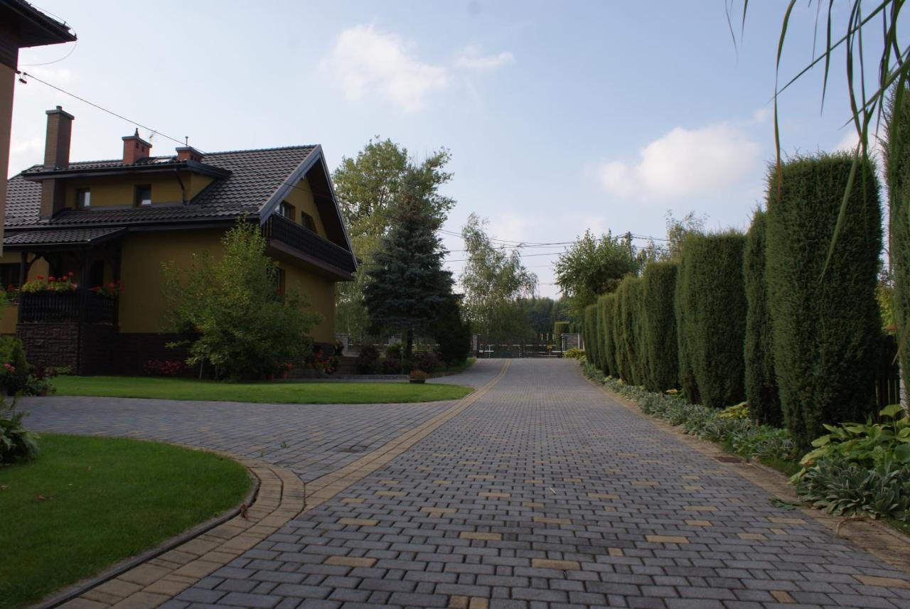 Agrogosia Hotel Czajowice Bagian luar foto